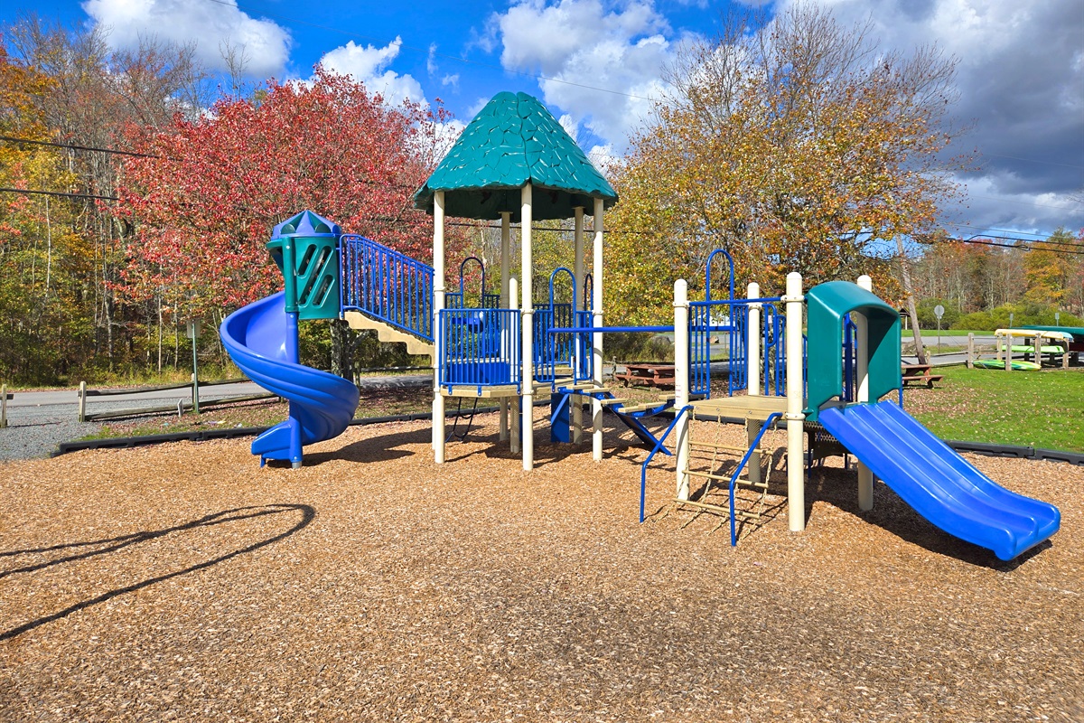 Playground at the beach- Community Amenity - Arrowhead Lake - Serhii Vacation Rentals