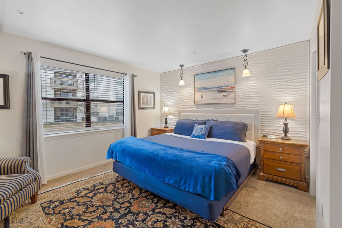 Master King Bedroom