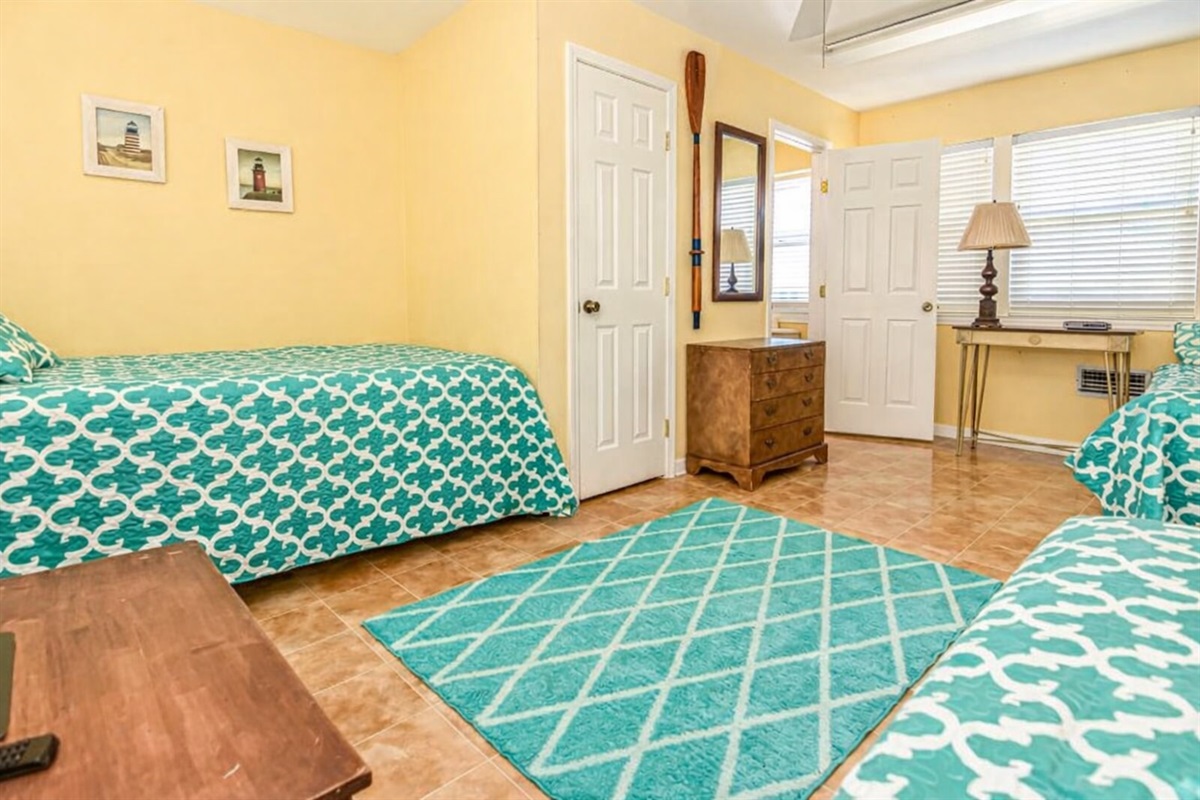 Triple Room (second floor)