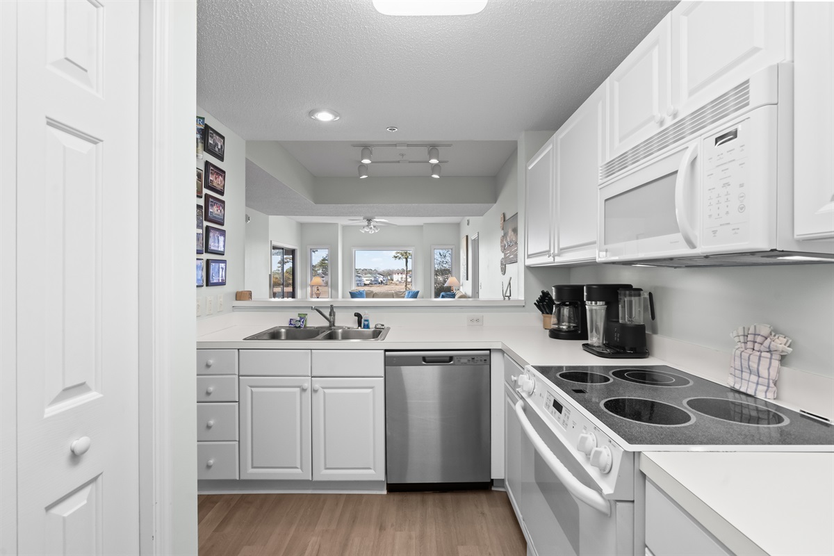Full Kitchen