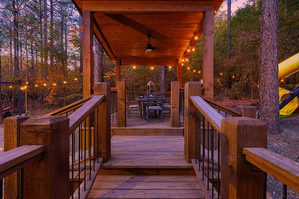 Dine amongst the pines