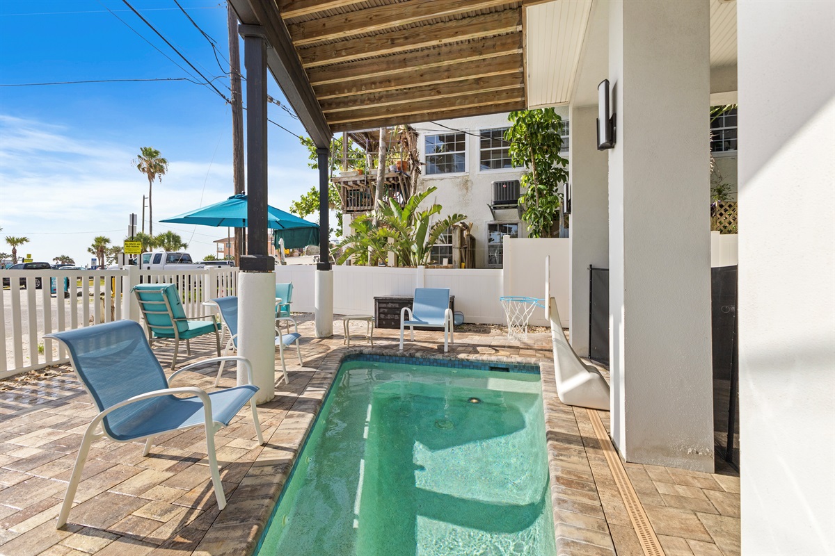 Giant Hot Tub or Cocktail Pool