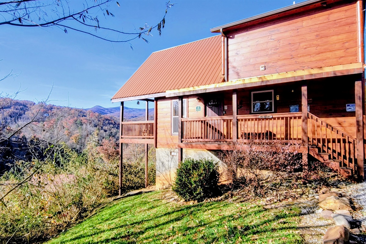 Expansive views of Mt LeConte and Cove Mountain