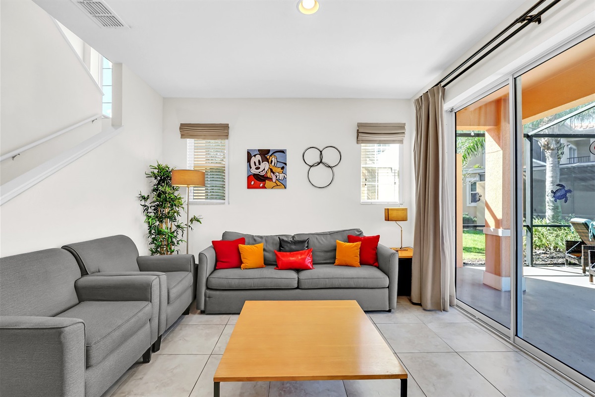Living room with ample seating for everyone