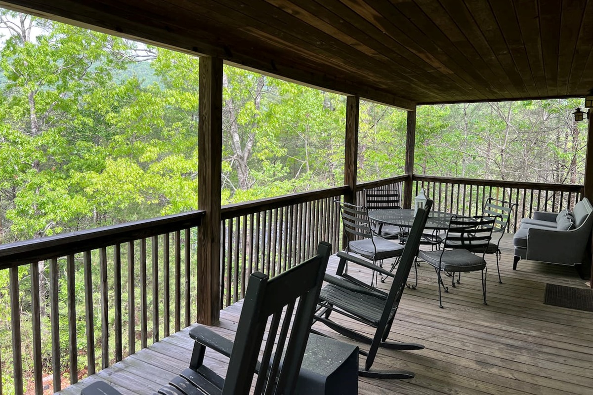 Step Outside the Bedroom, an intimate outdoor retreat with Stunning Views