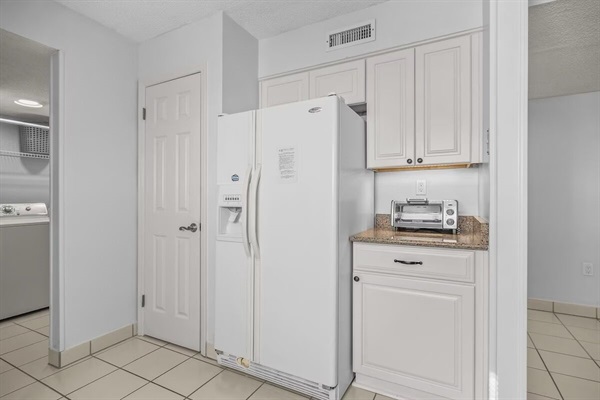 Full size Refrigerator