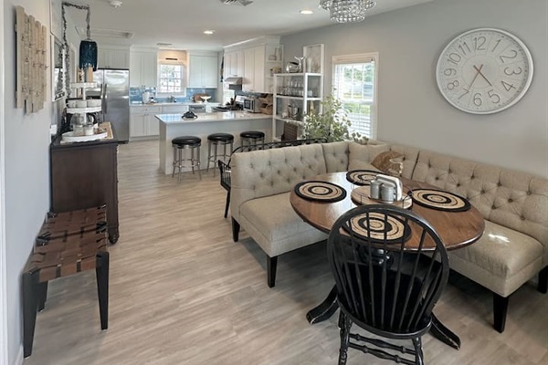 Dining Area Settee and Table
