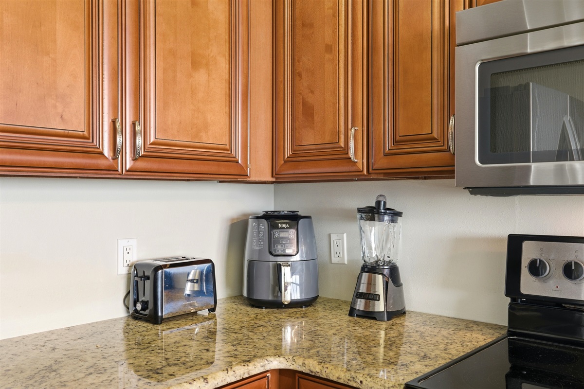 In a rush for the beach, our Airfryer is there to help with a quick snack...