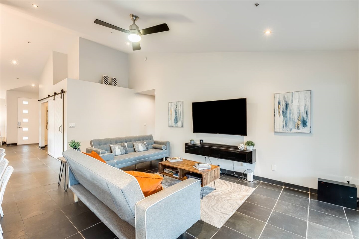 Meadow Hill · Dynamic Modern Home in N S — Meadow Hills in North Scottsdale / Heated Pool, Scottsdale, Arizona — photo 57