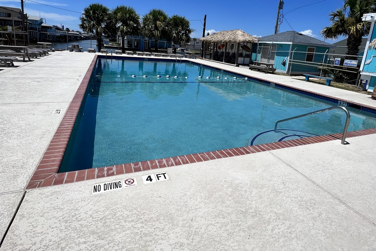 Sea Isle Community Pool-Additional fee, they charge $100 for up to 10 people for seven days
