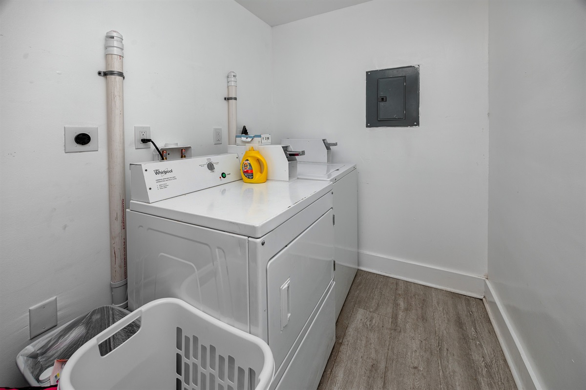 Coin Laundry