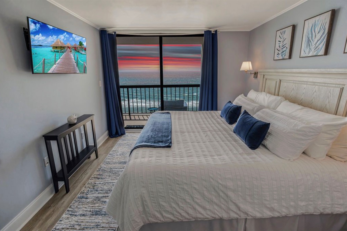 King in Main Bedroom