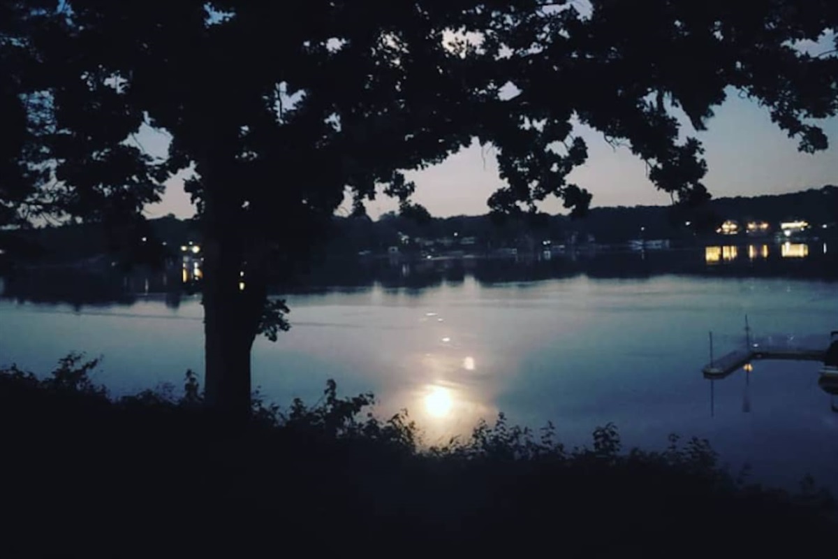 Dusk on Petite Lake