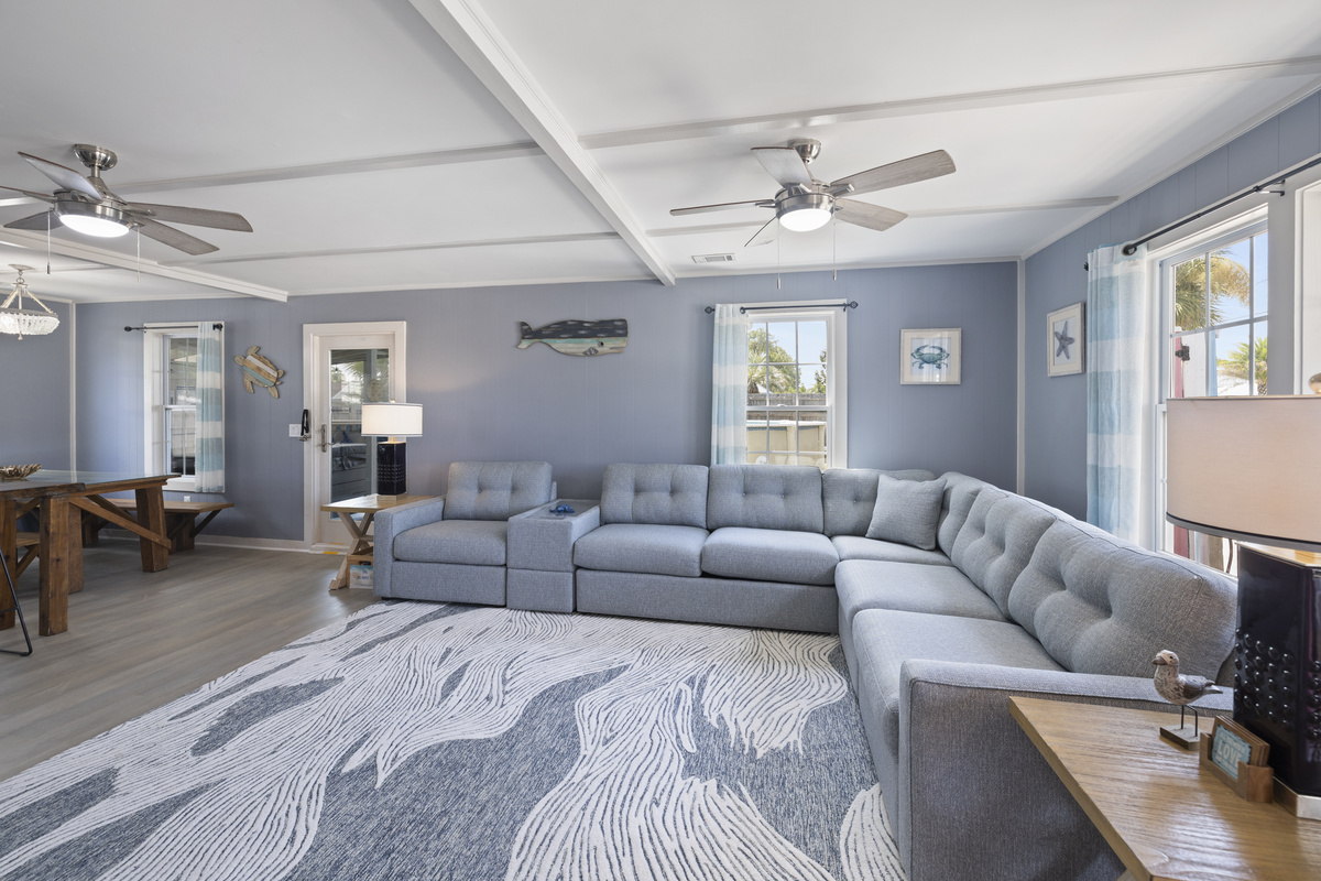 Bright & Open Living Room with Extra Sleeping Space