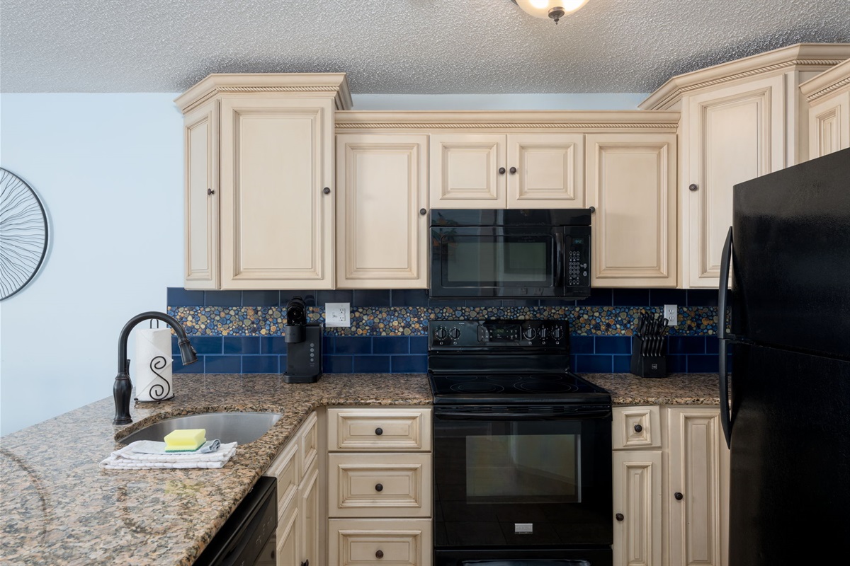 Fully equipped kitchen for meal prep