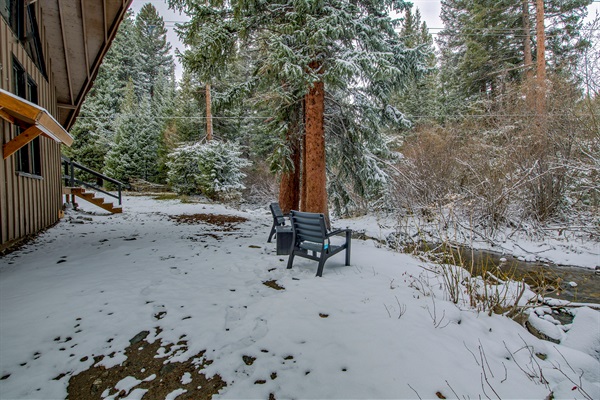 Step outside to your snowy retreat—peaceful creekside seating and fresh mountain air make it the perfect spot to unwind and enjoy nature at your pace.