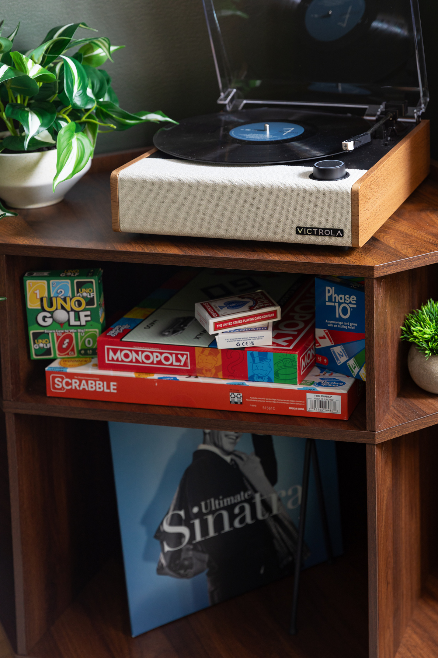 Sinatra playing in the background as you visit in comfort...