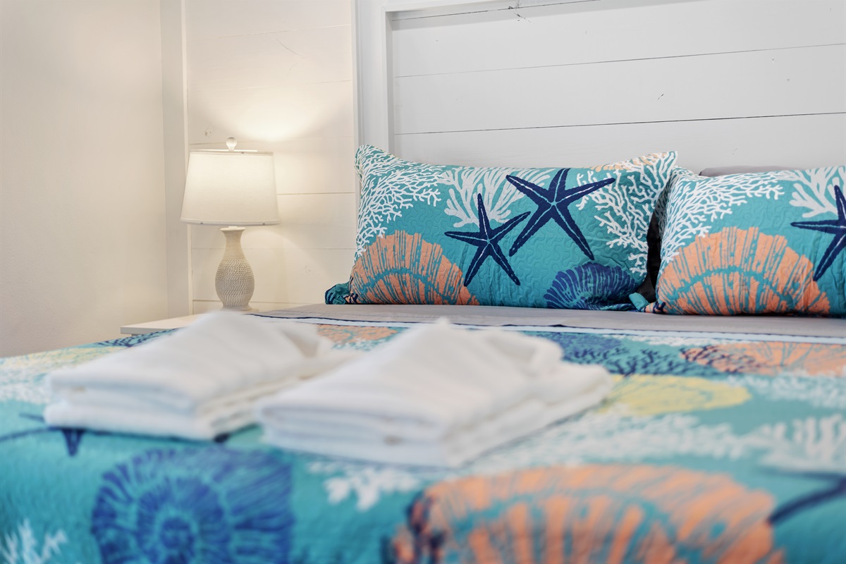 e0407073a9cc4e648218dc8138b44801 Large | Beachhouse | Texas | TX | Vacation Homes | Galveston | Crystal Beach | Kokomo | Breezy Days | Beachfront Elegance | Sunrise Serenity | Southern Sands Property Management, LLC