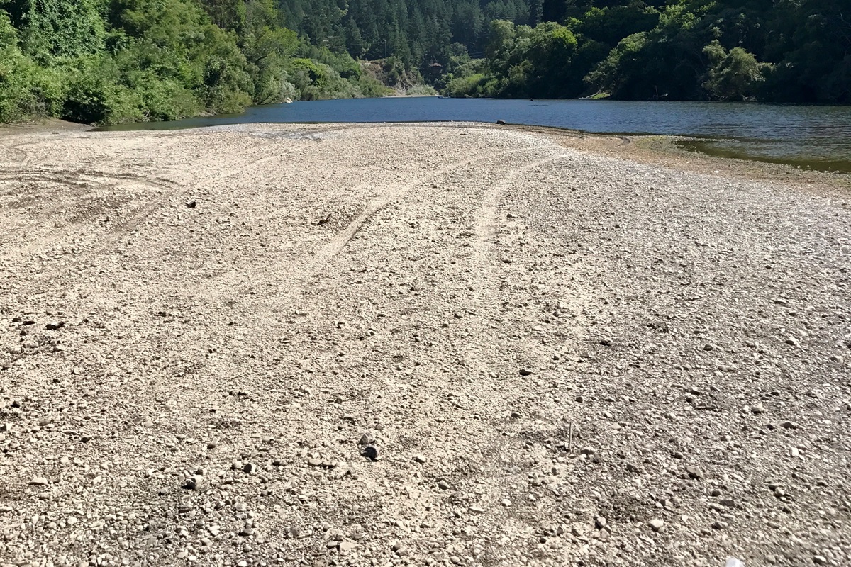 Quiet river spot looking east