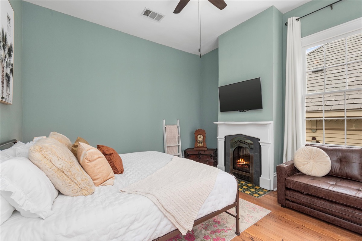 e045d74e113f498da182930cbb9dc6a8 Large | Beachhouse | Texas | TX | Vacation Homes | Galveston | Crystal Beach | Kokomo | Breezy Days | Beachfront Elegance | Sunrise Serenity | Southern Sands Property Management, LLC
