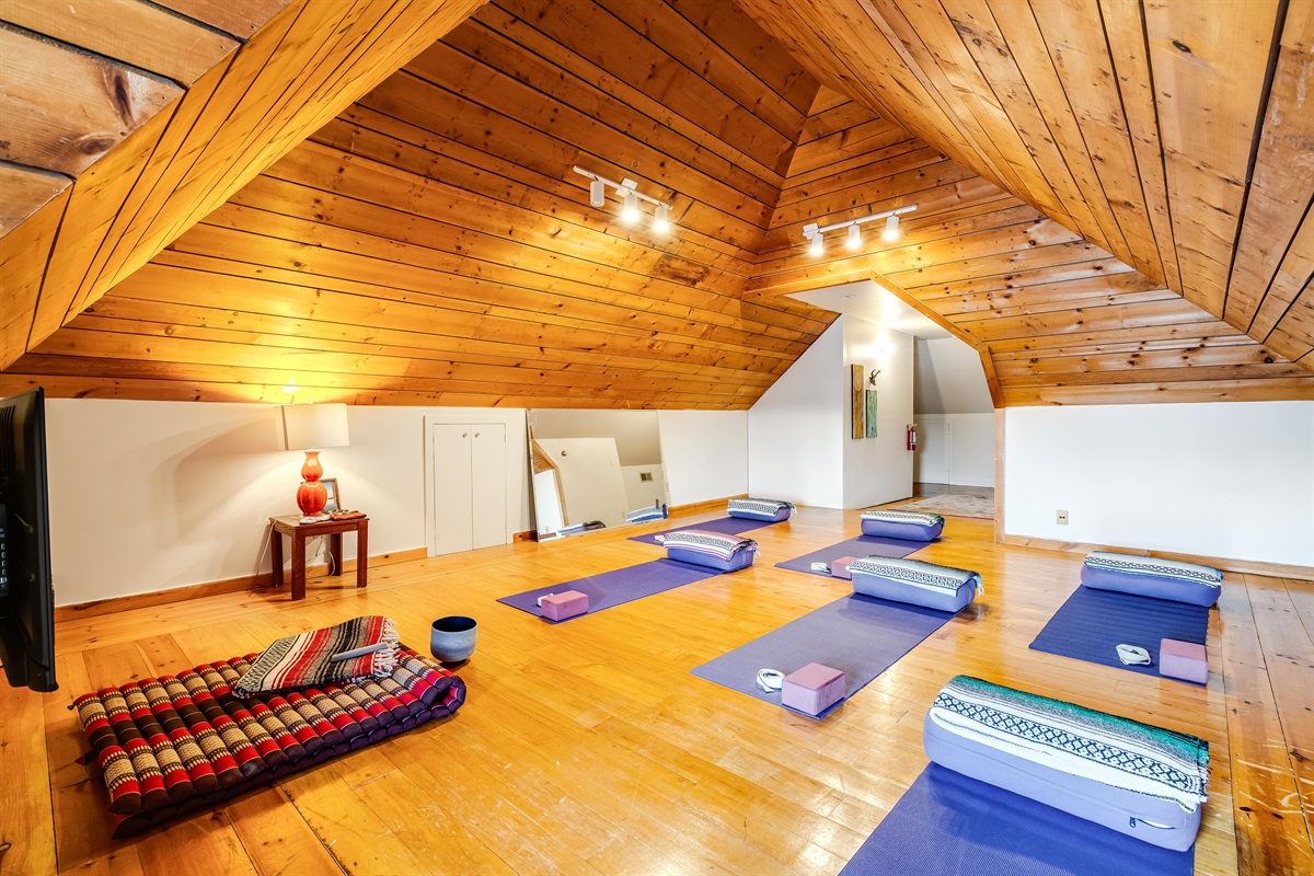 Guests had shared access to the yoga loft.