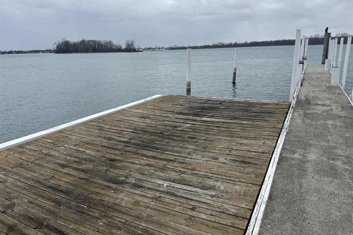 One of the docks with lots of space for a boat