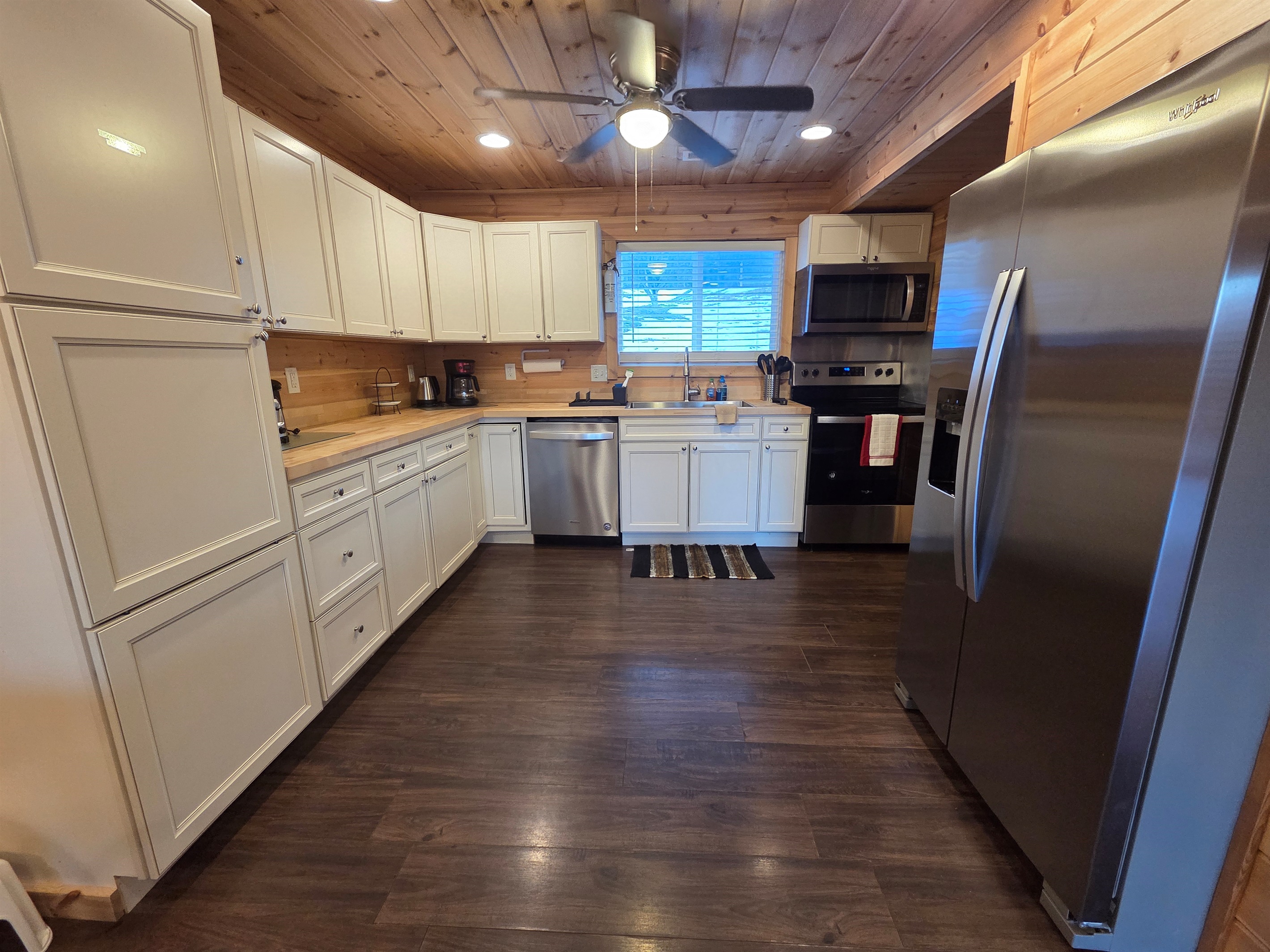 Enjoy a fully furnished kitchen, equipped with all the essentials for preparing meals with ease.