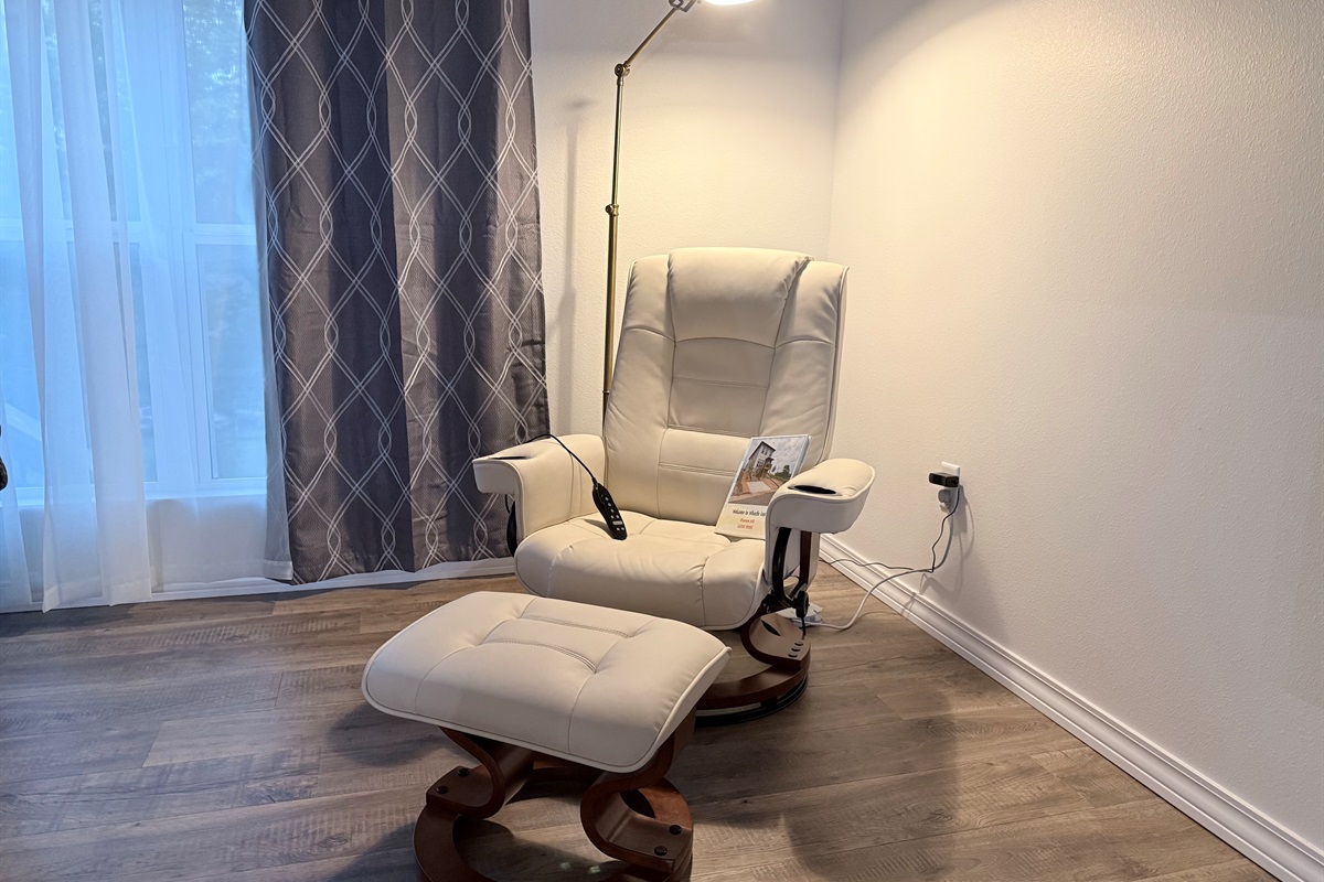 Massage chair with heat.....dibs.