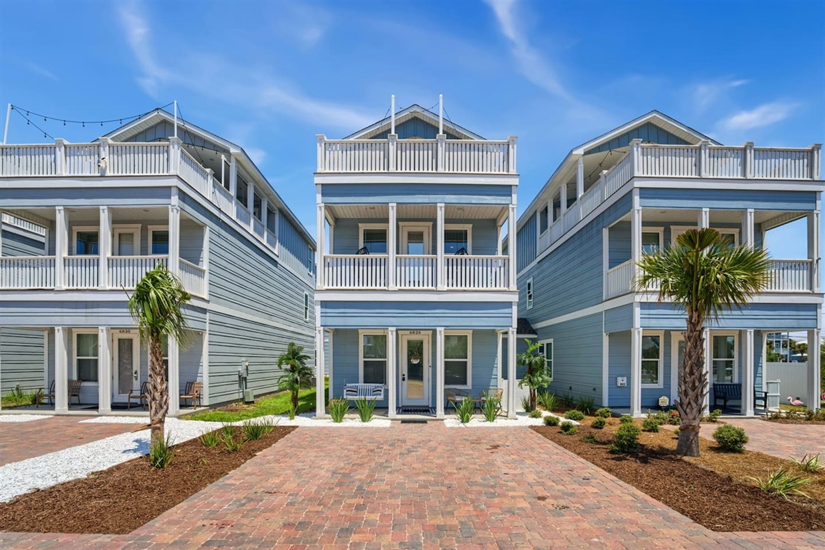 Sleep 17 in this huge 4 bedroom home