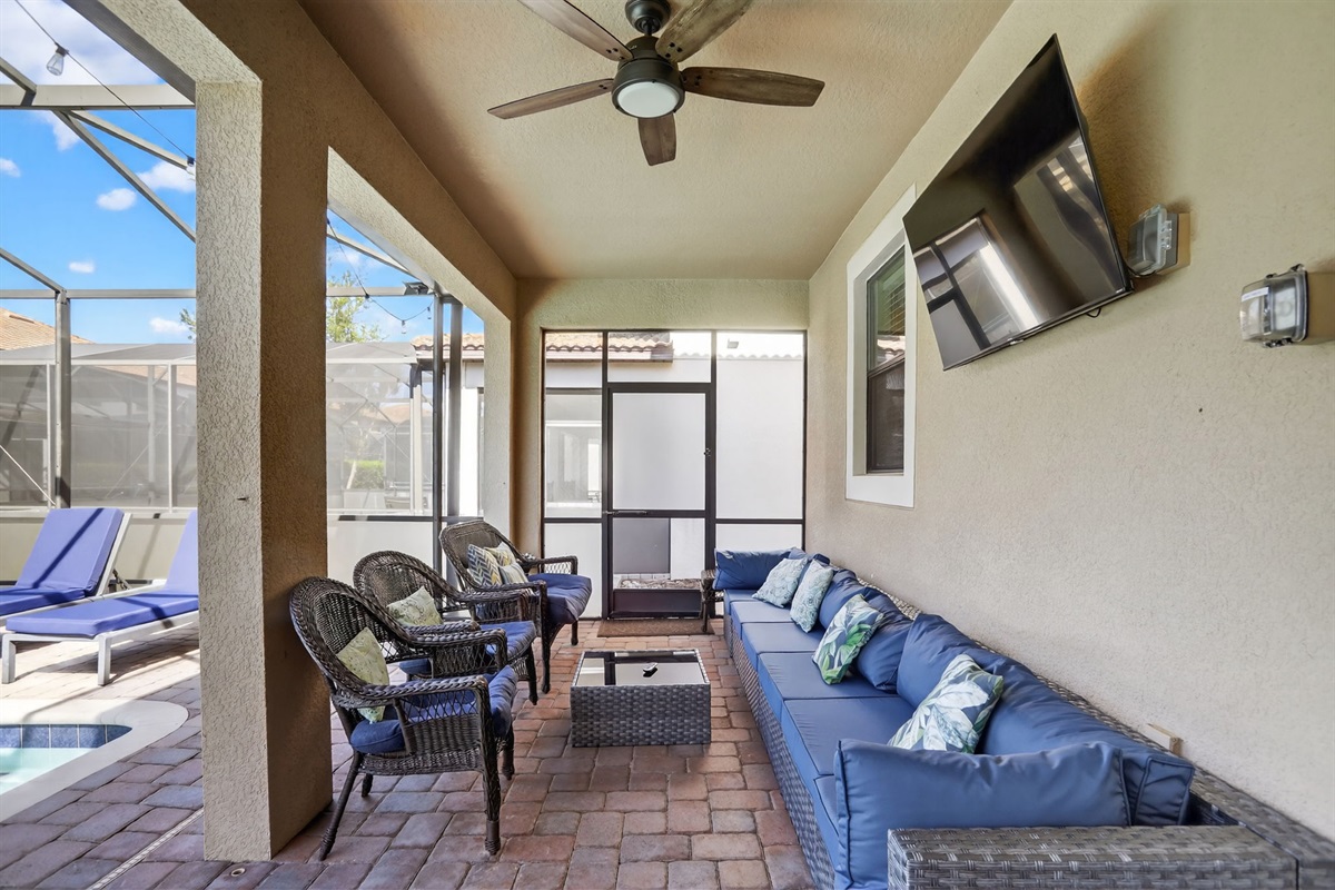 Plenty of Seating - Television