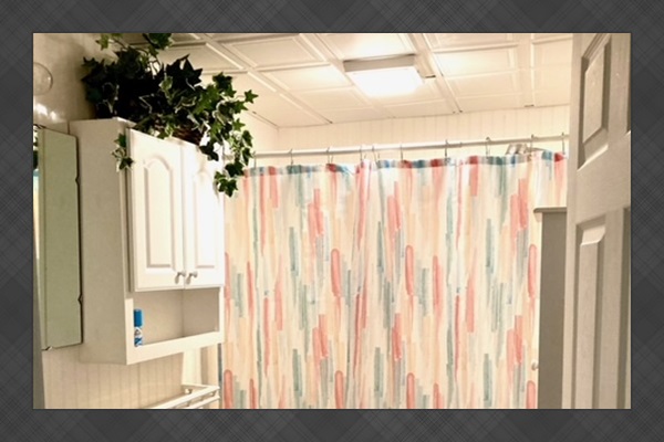 Full bathroom with shower/bath tub