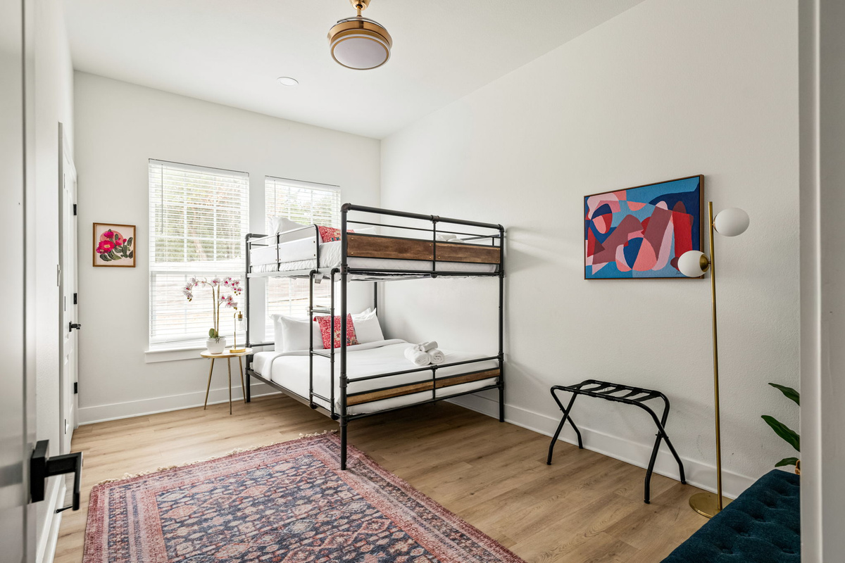 Queen sized bunk beds