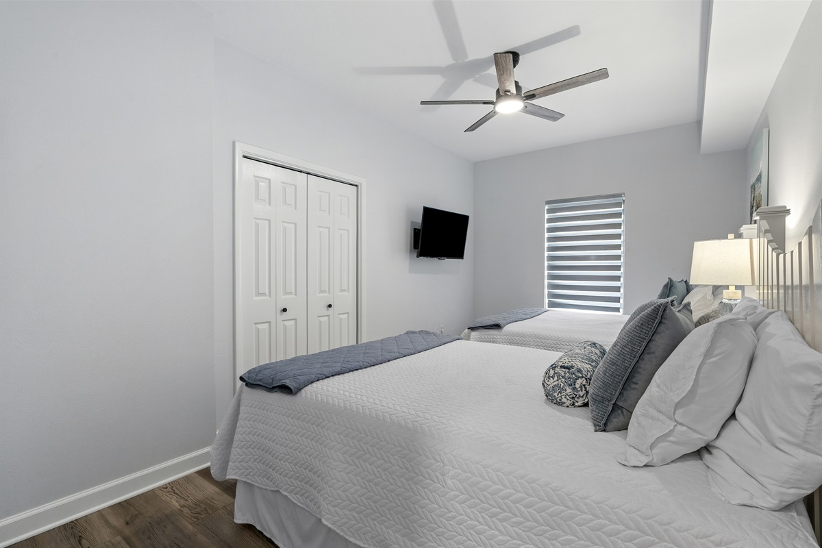 Twin Queen Guest Room