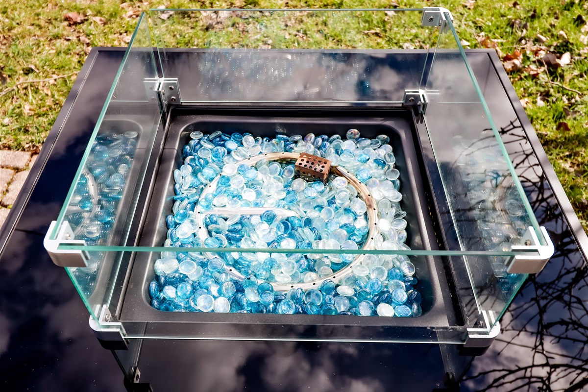 Propane firepit