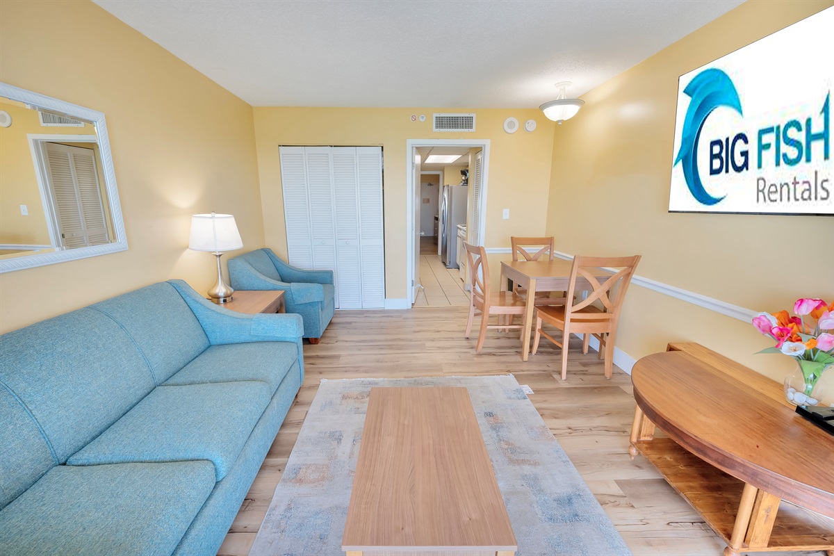 Amazing Living Room with Views of the Ocean 🌊☀️