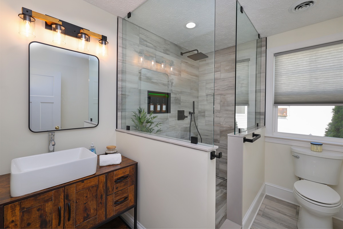 Full Bathroom on upper level-Rainfall shower with massage wand and LED shower niche.