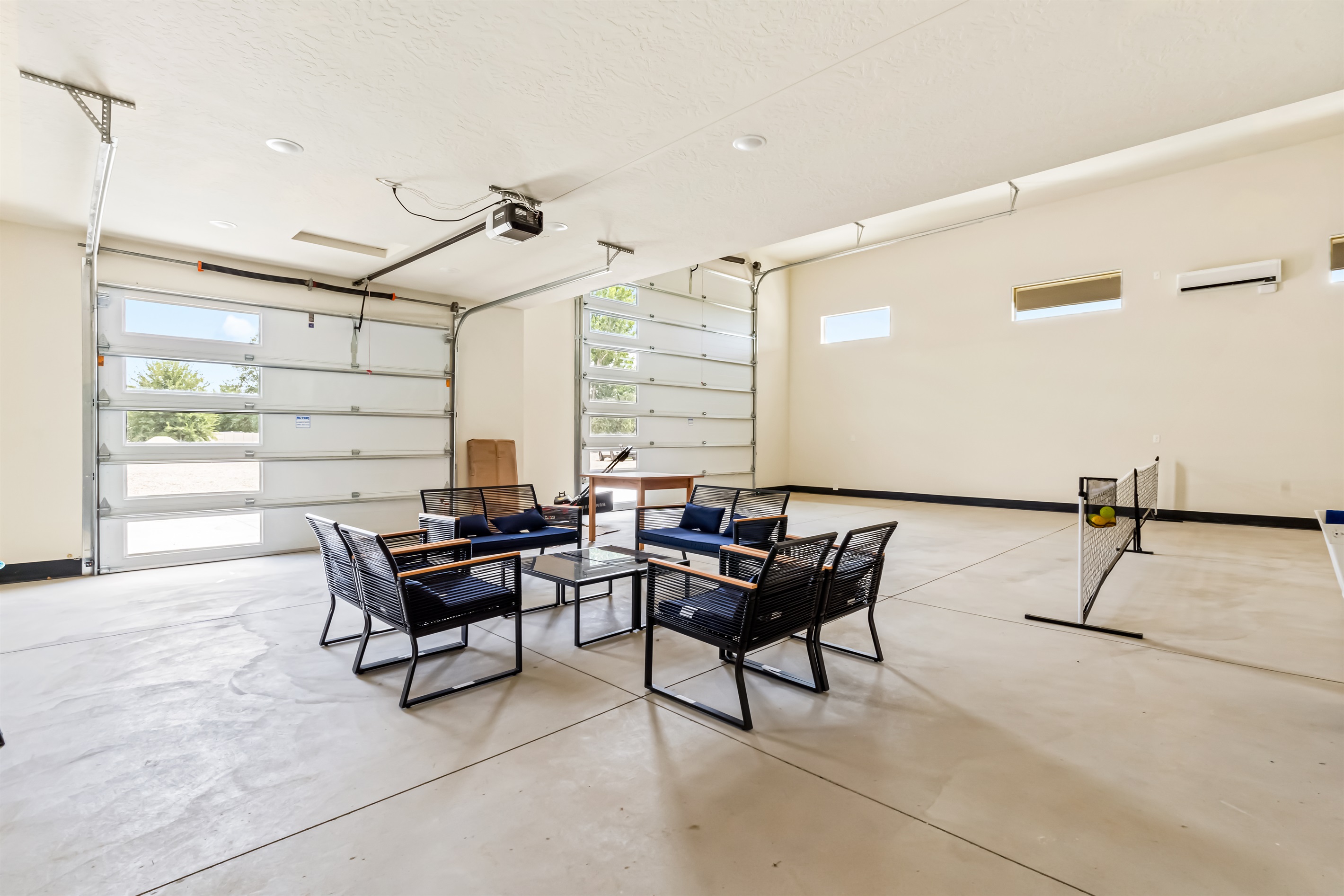 2nd Conditioned Garage Space