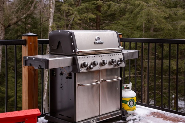 BBQ comes with propaine