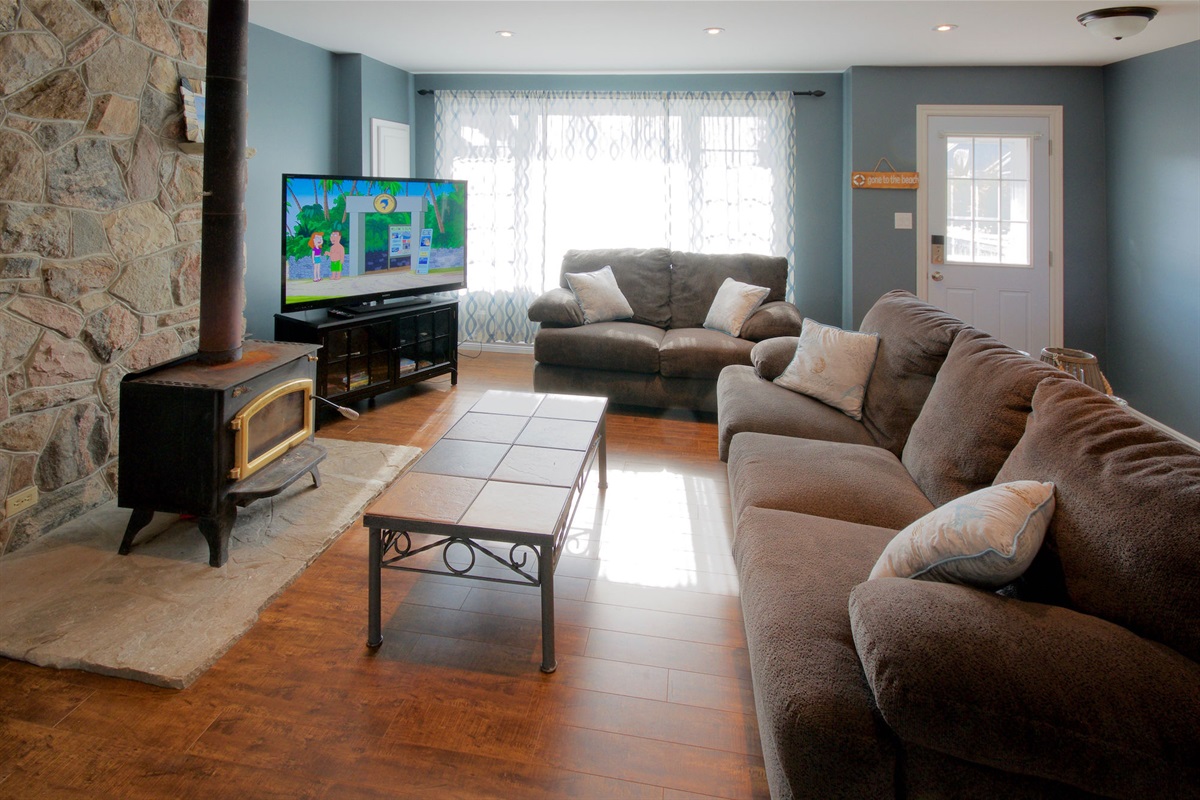 e0e955657e71489da6cfbb7feae28660 Large