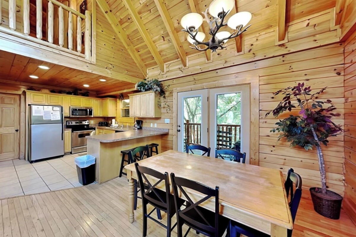 Kitchen/Dining