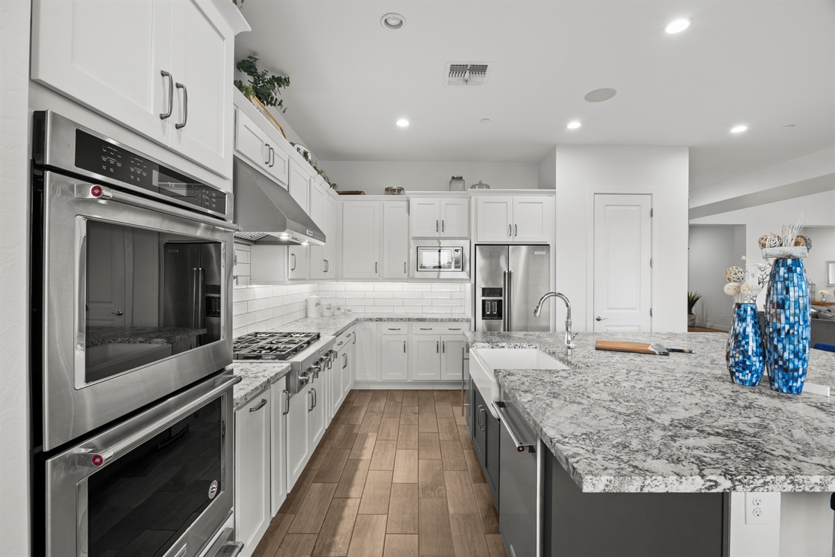 The Grand Peoria Estate – 5BR / 4.5BA Luxury + Casita — Modern Home | Sleeps 10 | Family Escape w/ Casita, Peoria, Arizona — photo 23