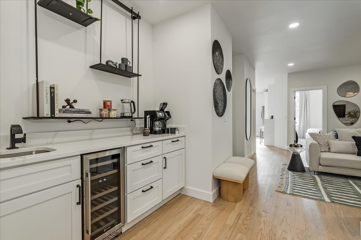 Fully equipped kitchen with everything you need.