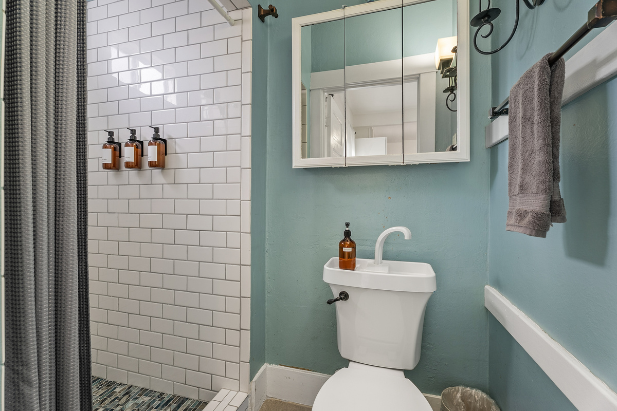 Bathroom with a walk-in shower. 🚿