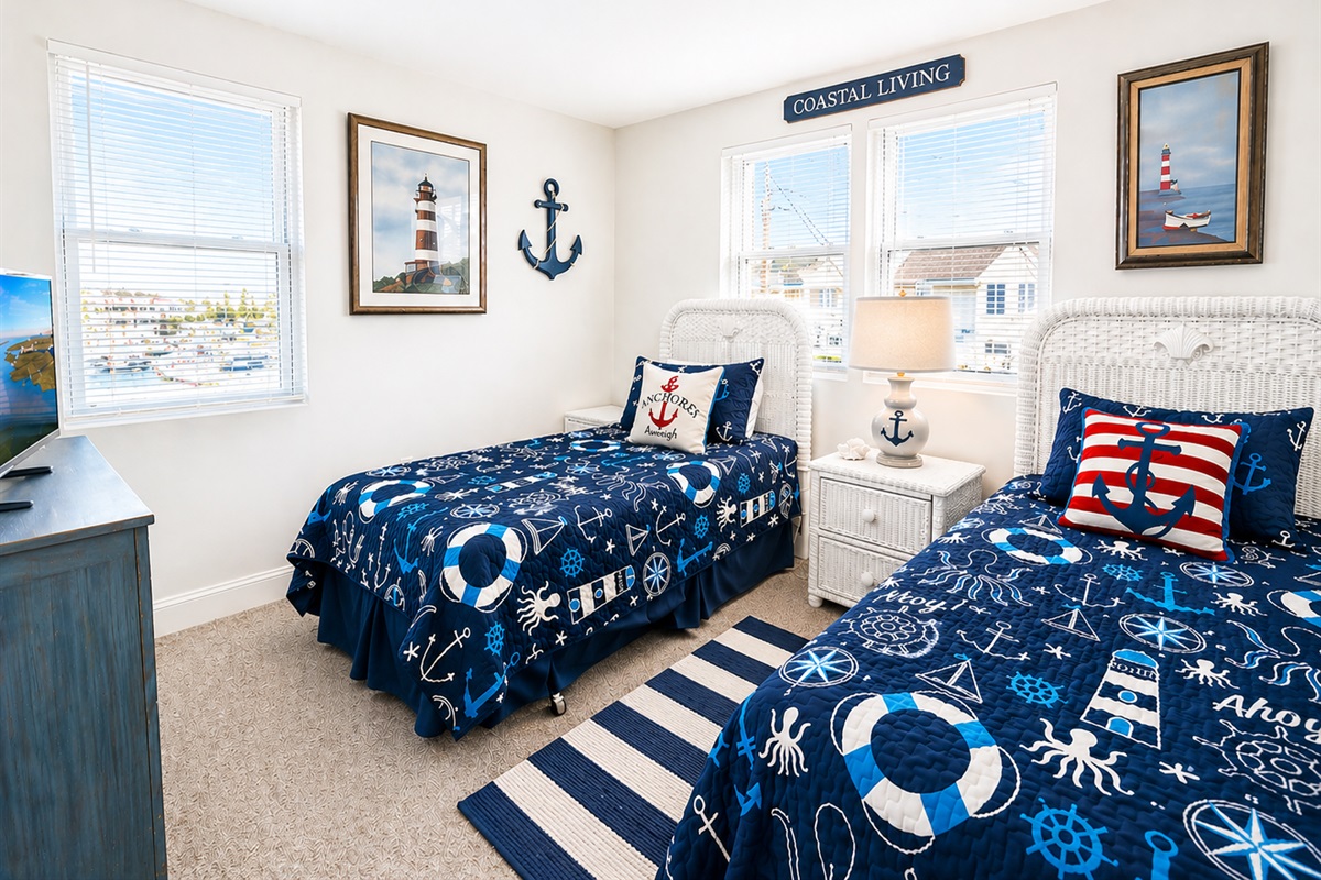 Twin Bedroom