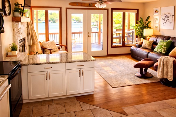 Cove-Out Cottage Open Living