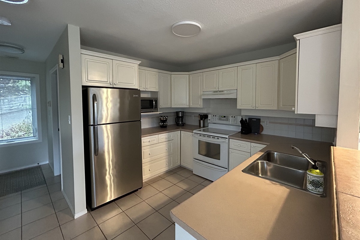 Fully equipped kitchen