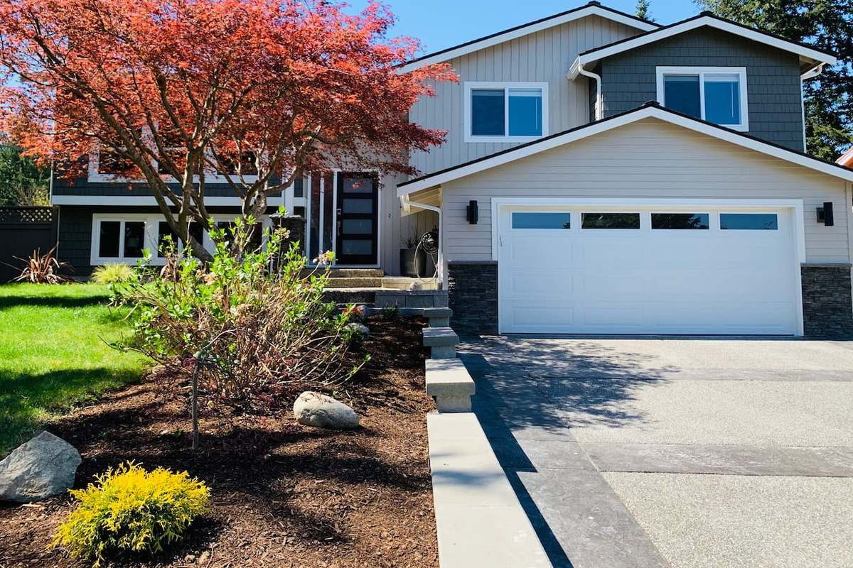 Edmonds Villa