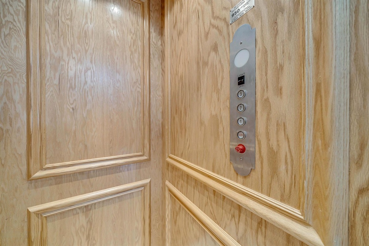Private Elevator