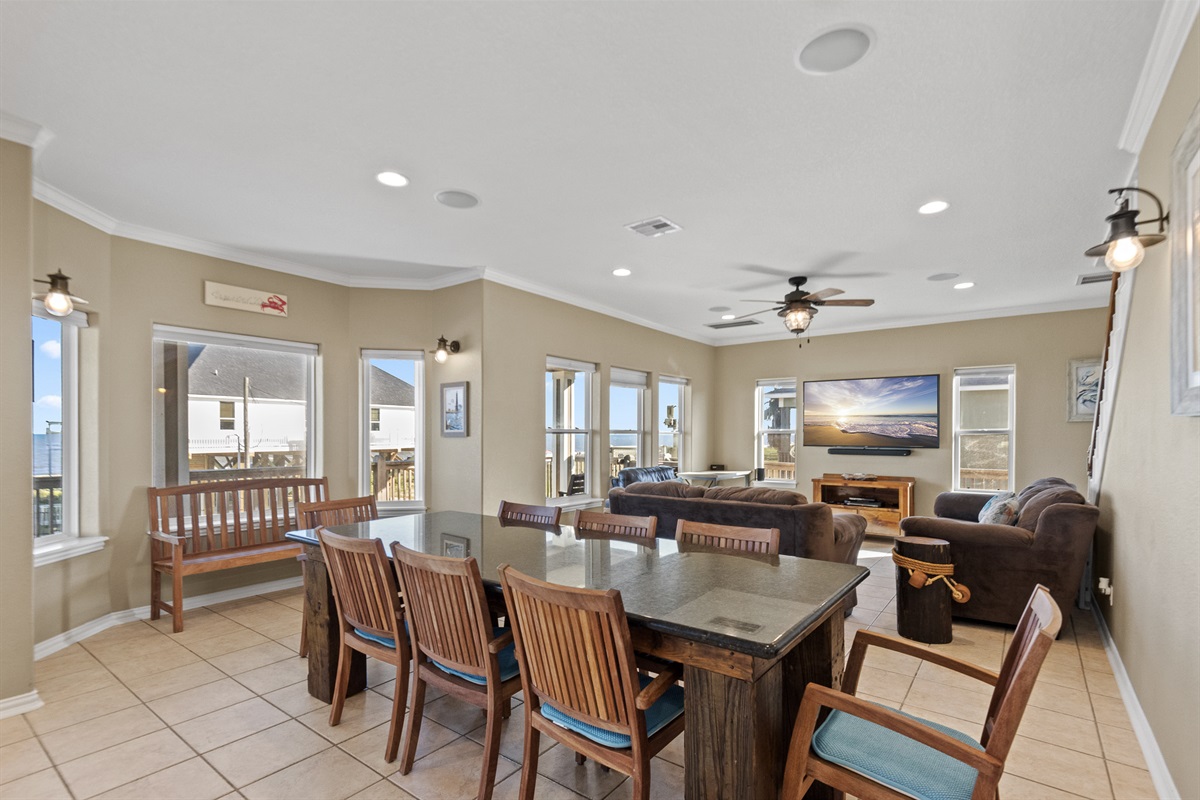 e1a9cb7ed3924d41b0391020394f346a Large | Beachhouse | Texas | TX | Vacation Homes | Galveston | Crystal Beach | Kokomo | Breezy Days | Beachfront Elegance | Sunrise Serenity | Southern Sands Property Management, LLC