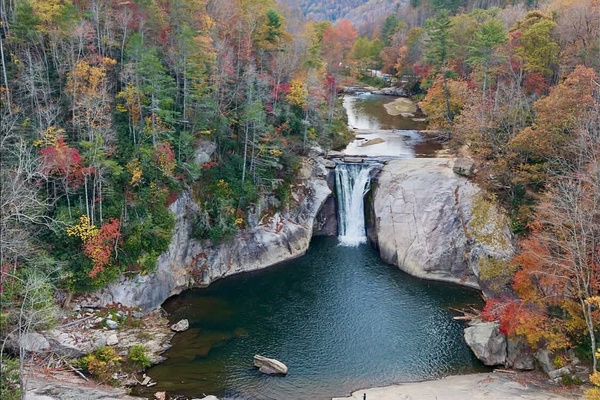 DO go chasing waterfalls! Three are close by (one in walking distance!), & many more within an hours' drive. If you enjoy hiking or strolling through the woods, we have lots of activities nearby for you in any season!